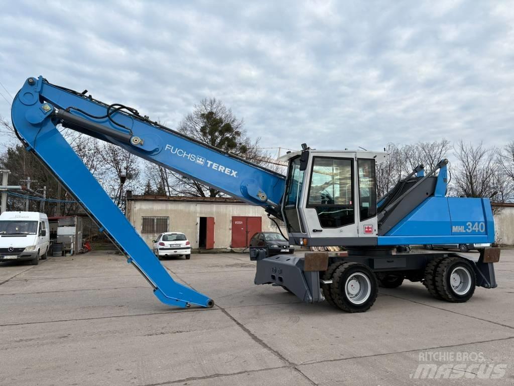 Fuchs MHL 340 C 廃棄物／工業産廃処理機