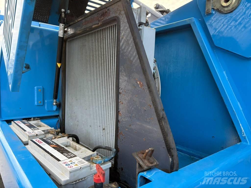 Fuchs MHL 340 C 廃棄物／工業産廃処理機