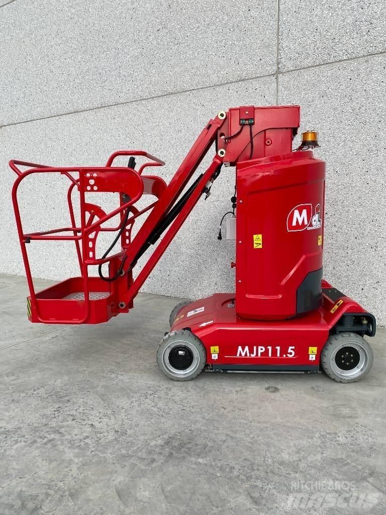 Magni MJP 11.5 垂直昇降型リフト