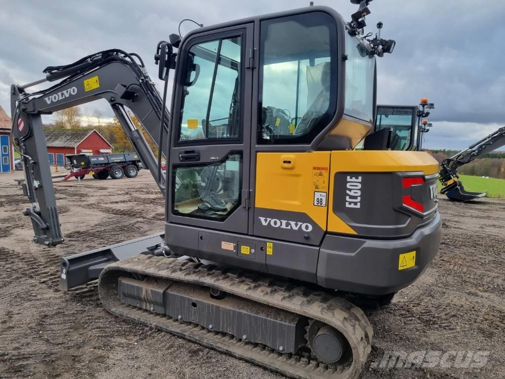 Volvo EC60E ミニ油圧ショベル 7t以下（ミニユンボ・ミニディガー）