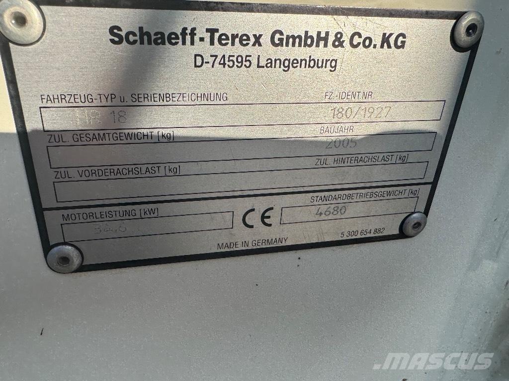 Terex HR 18 ミニ油圧ショベル 7t以下（ミニユンボ・ミニディガー）