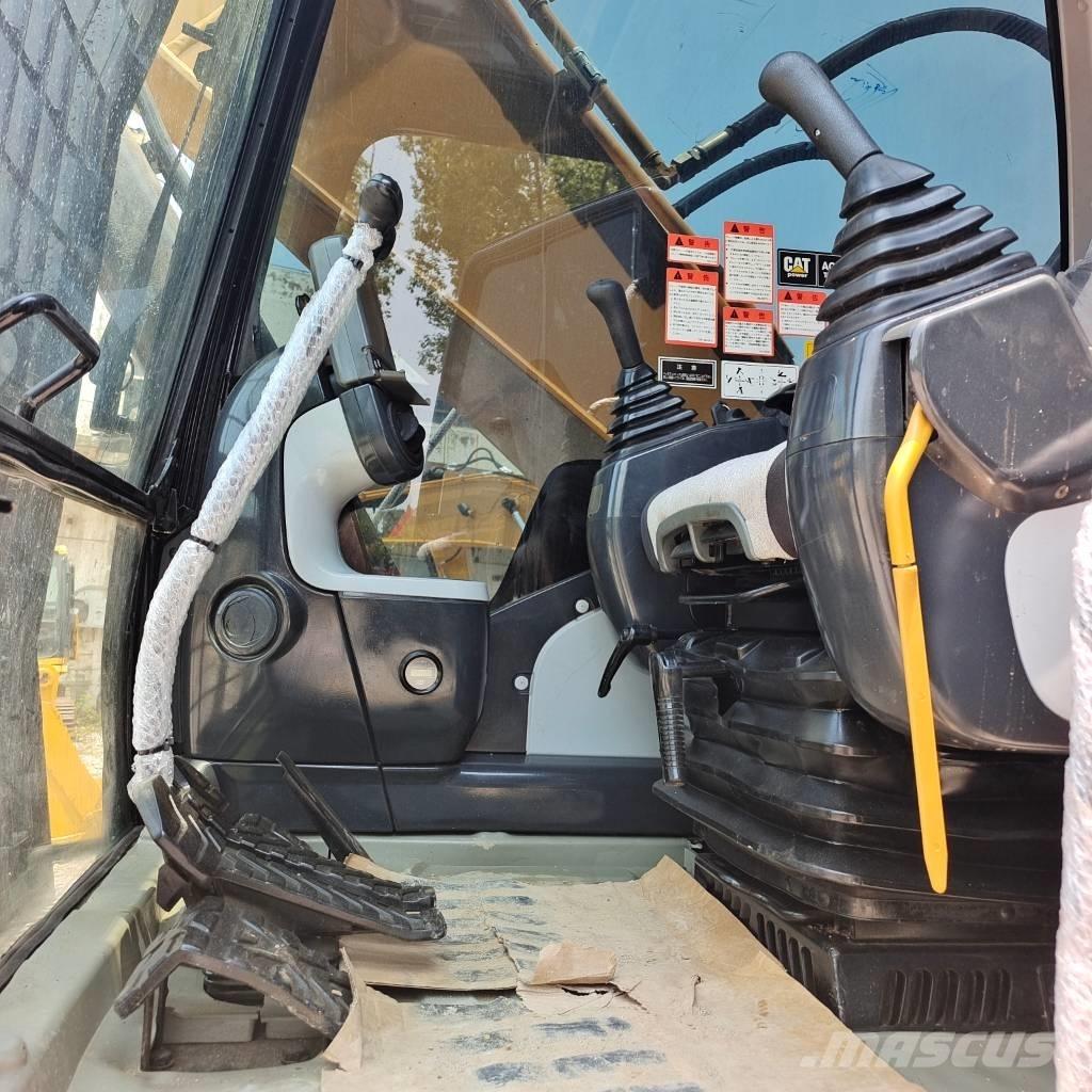 CAT 324 D 大型油圧ショベル12t以上（パワーショベル・ユンボ）