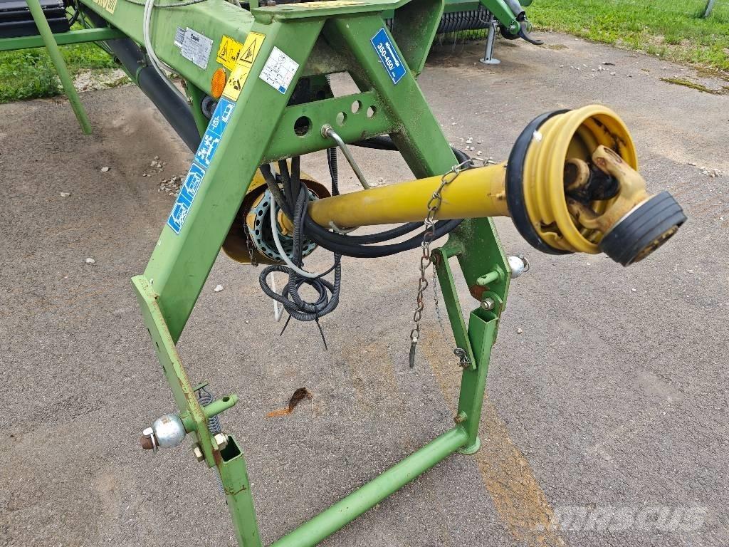 Krone Swardo 900 ウィンドローア/レーキ