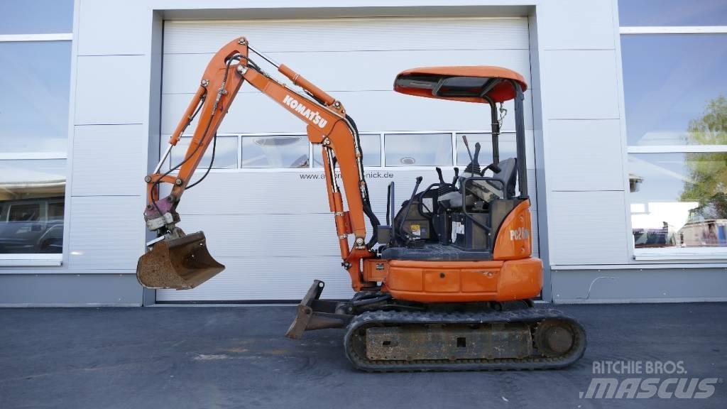 Komatsu PC 26 MR ミニ油圧ショベル 7t以下（ミニユンボ・ミニディガー）