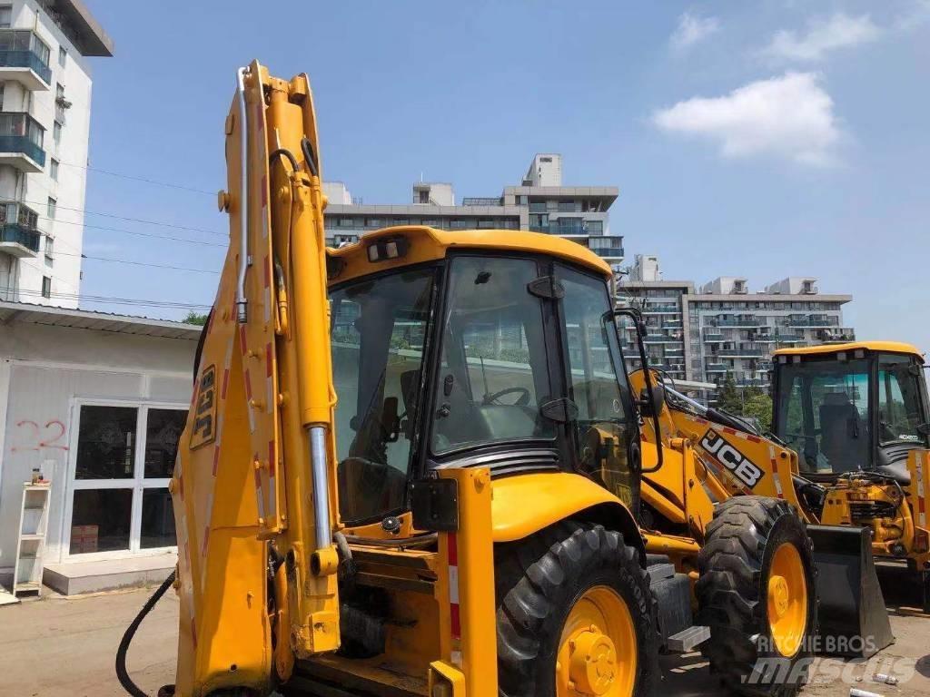 JCB 4 CX バックホーローダー