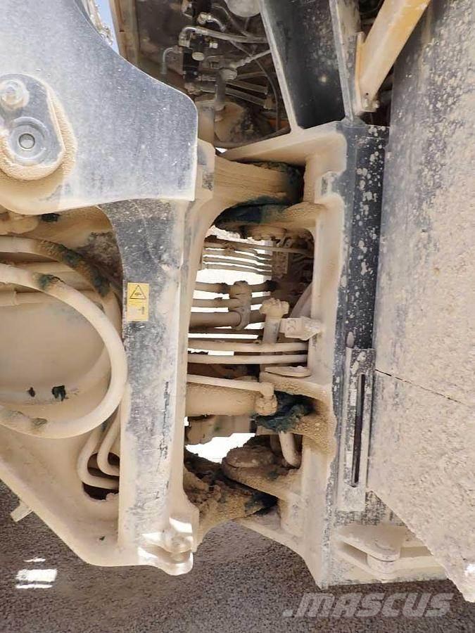 Komatsu WA600-8EO ホイールローダー・タイヤショベル