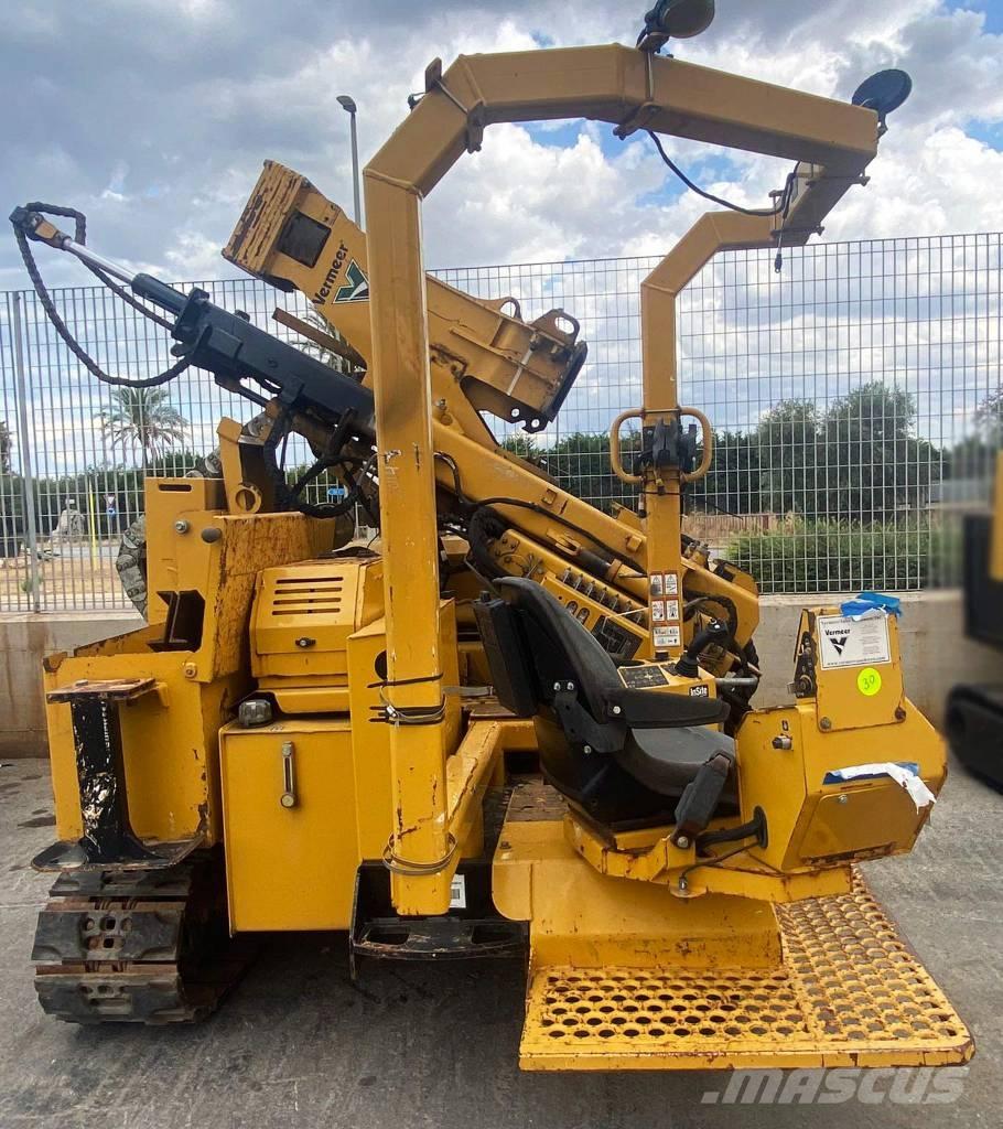 Vermeer PD10 振動式パイルドライバー