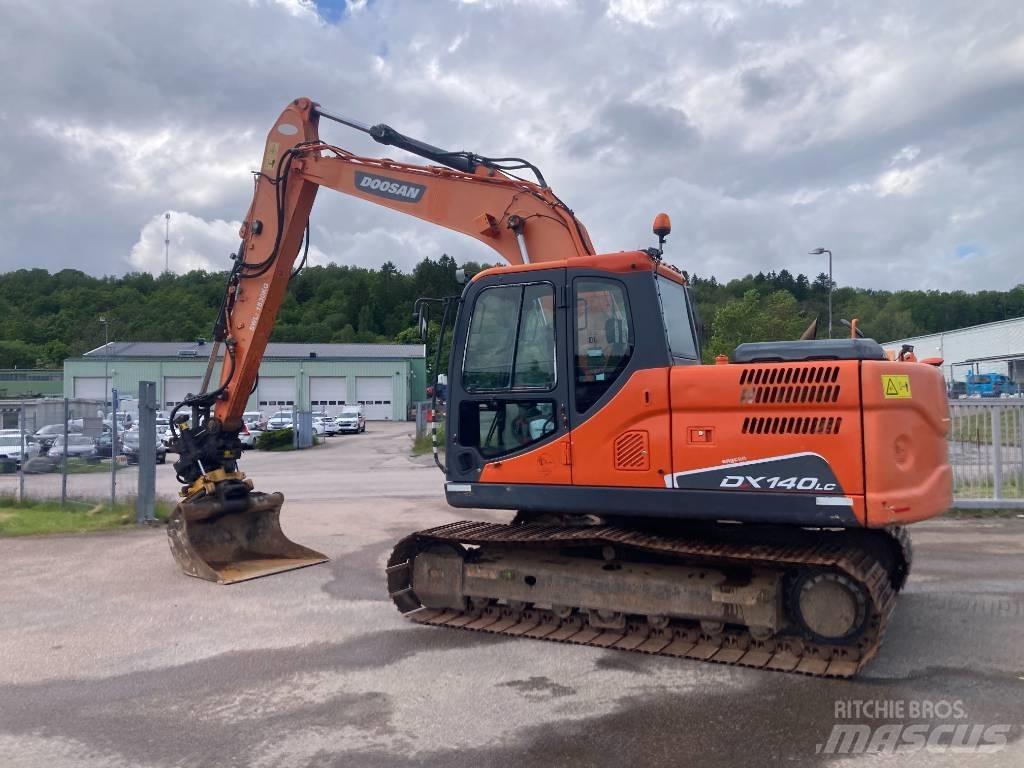Doosan DX 140 LC-3 大型油圧ショベル12t以上（パワーショベル・ユンボ）