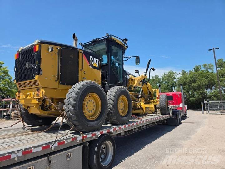 CAT 140 M モーターグレーダー