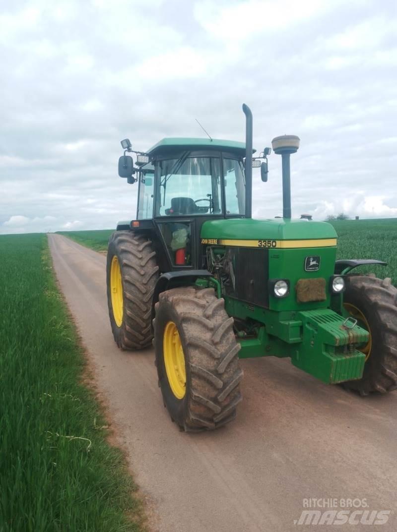 John Deere 3350 トラクター