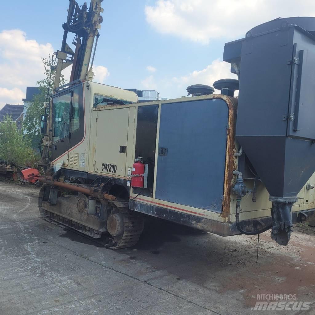 Atlas Copco CM 780 D サーフェイスドリルリグ