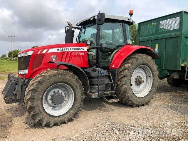 Massey Ferguson 7726 トラクター