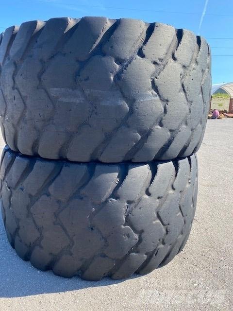 Michelin 705/70 R25 タイヤ、ホイル、リム
