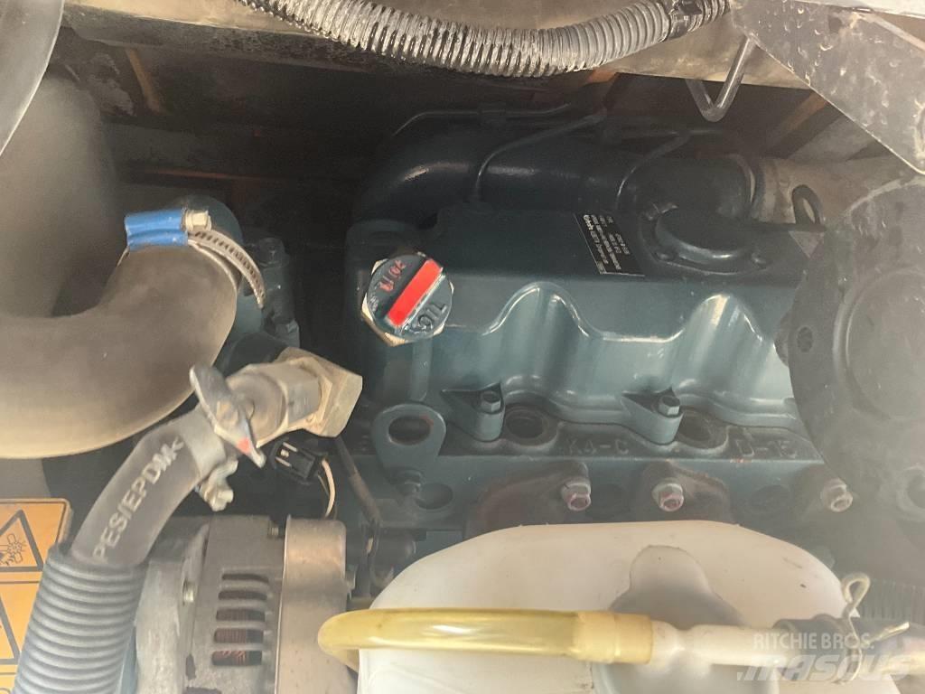 Kubota U 35-3 A 3 ミニ油圧ショベル 7t以下（ミニユンボ・ミニディガー）