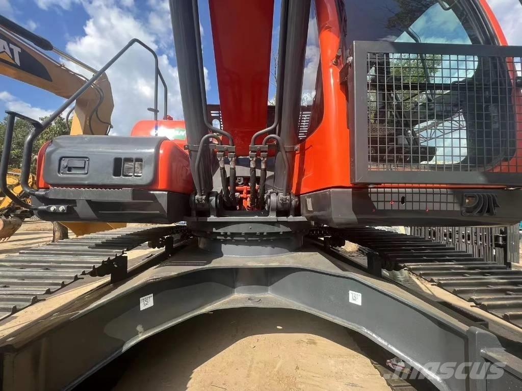Doosan DX225LC-9C 大型油圧ショベル12t以上（パワーショベル・ユンボ）