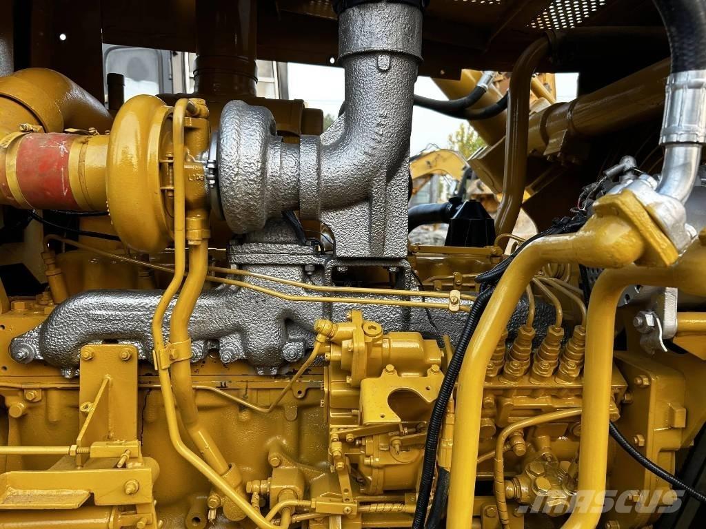 CAT D7G ブルドーザー