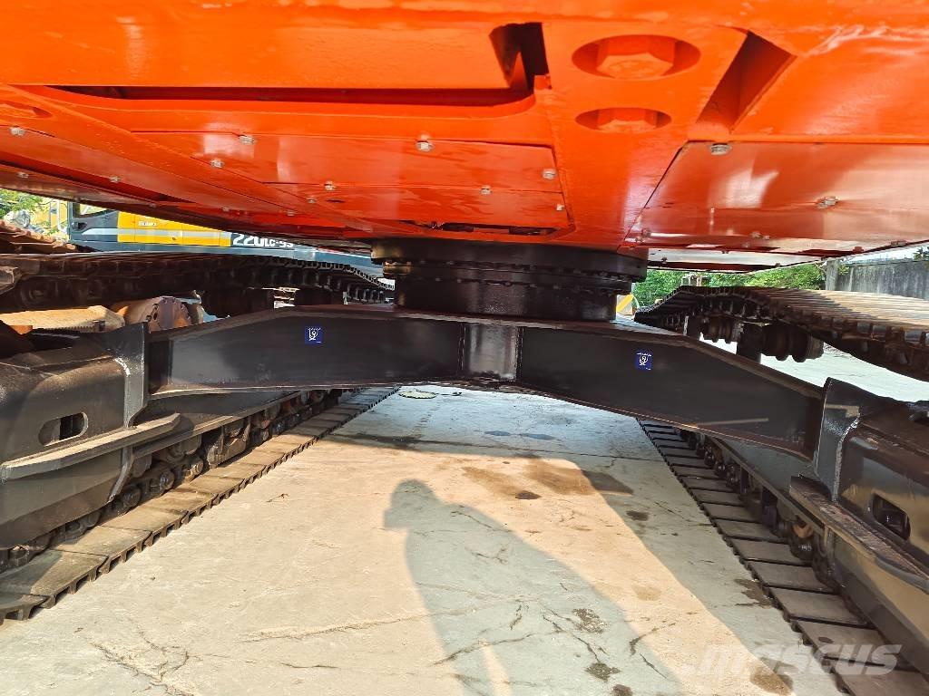 Doosan DX 300 LC 大型油圧ショベル12t以上（パワーショベル・ユンボ）