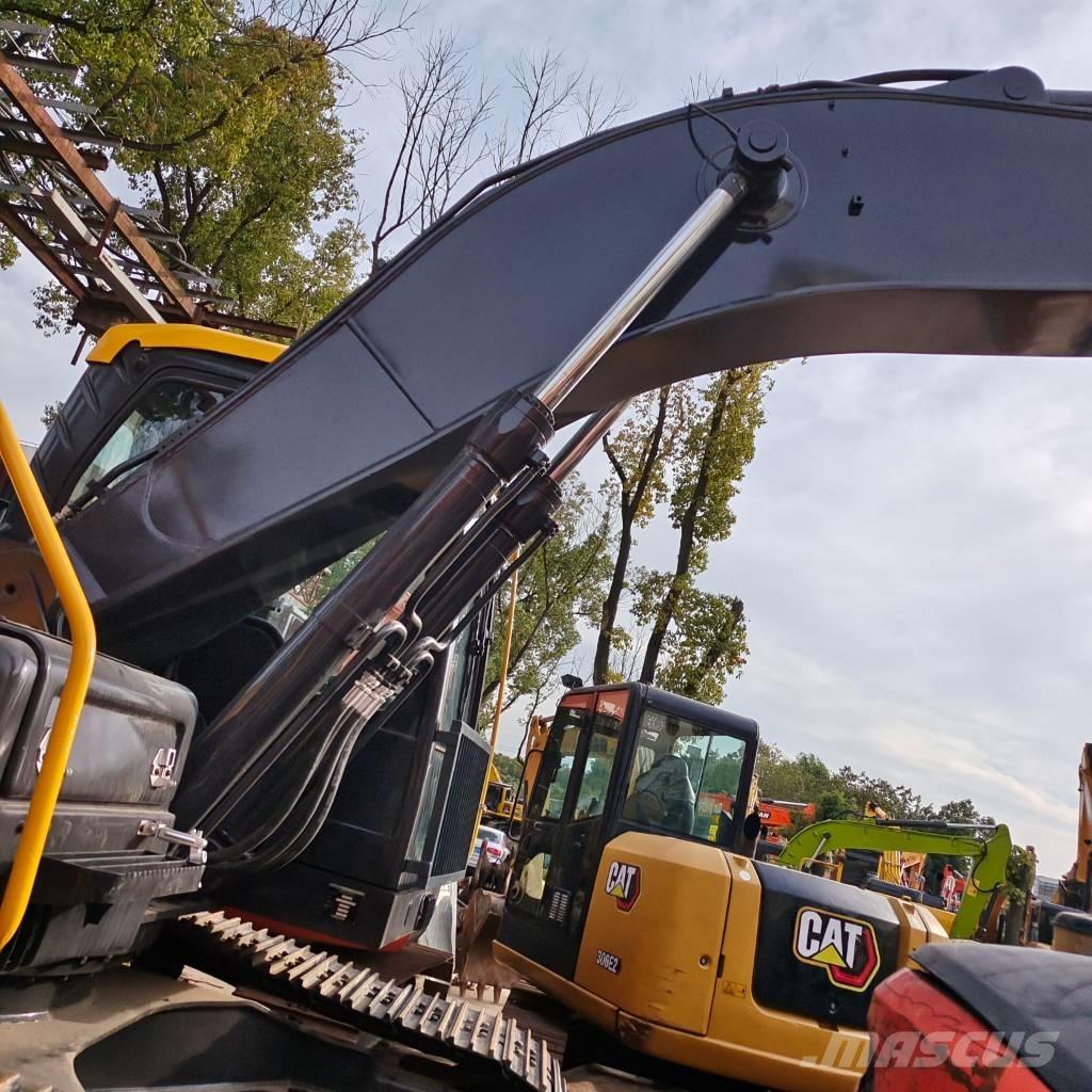 Volvo EC 210 D 大型油圧ショベル12t以上（パワーショベル・ユンボ）