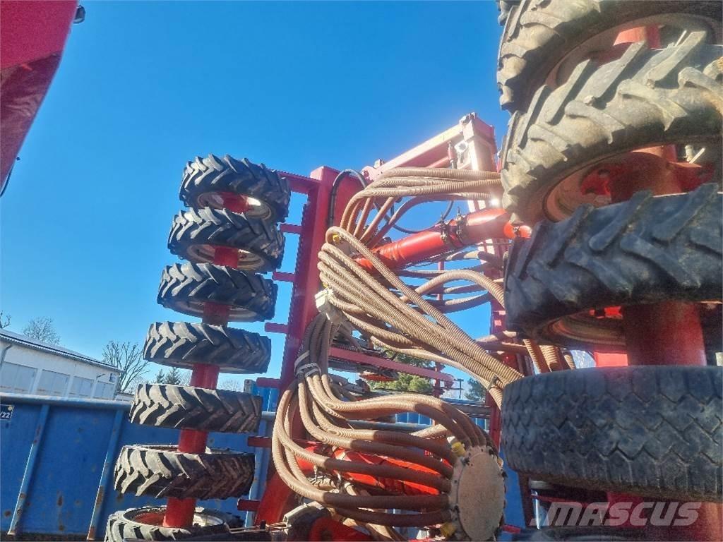 Horsch Pronto 6 AS ドリル