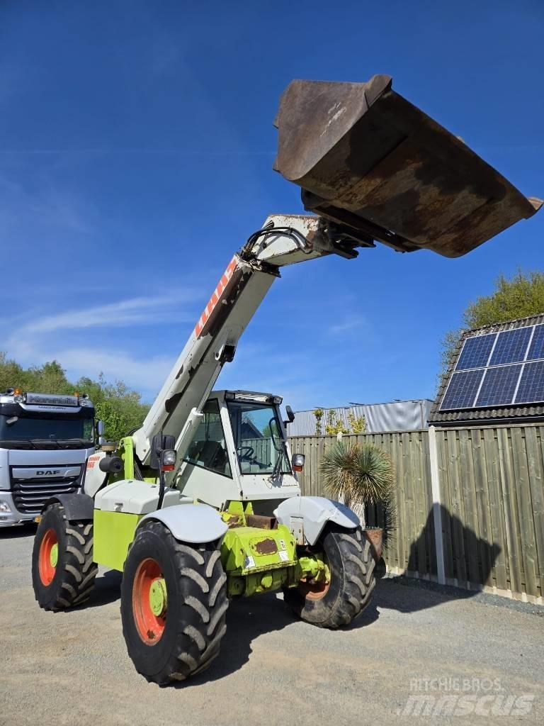 CLAAS Ranger 965 テレスコーピックハンドラー