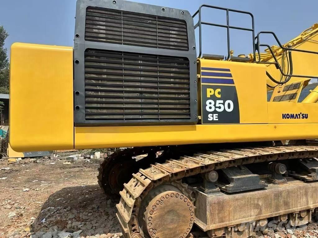 Komatsu PC 850SE 水陸両用油圧ショベル、ユンボ