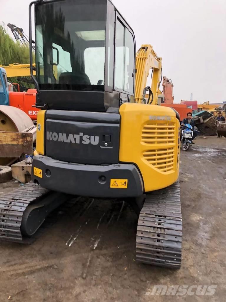Komatsu PC 55 MR ミニ油圧ショベル 7t以下（ミニユンボ・ミニディガー）