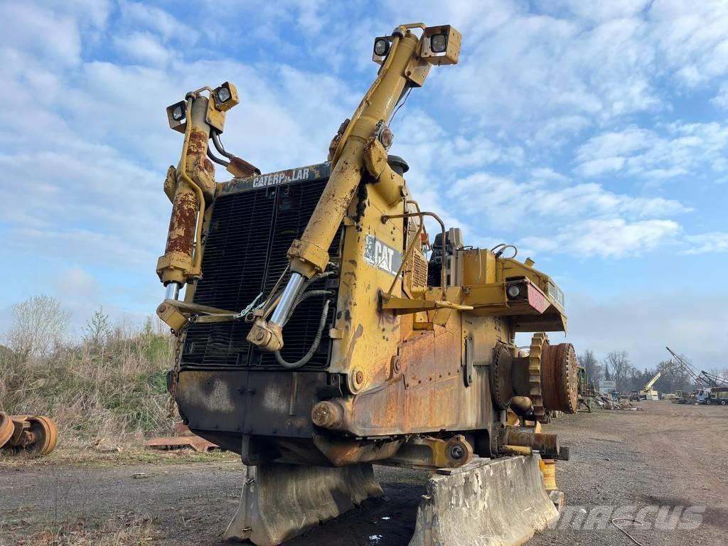 CAT D 11 R ブルドーザー