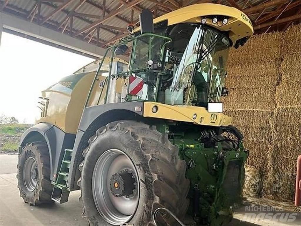 Krone Big X 630 自走式フォレージハーベスター