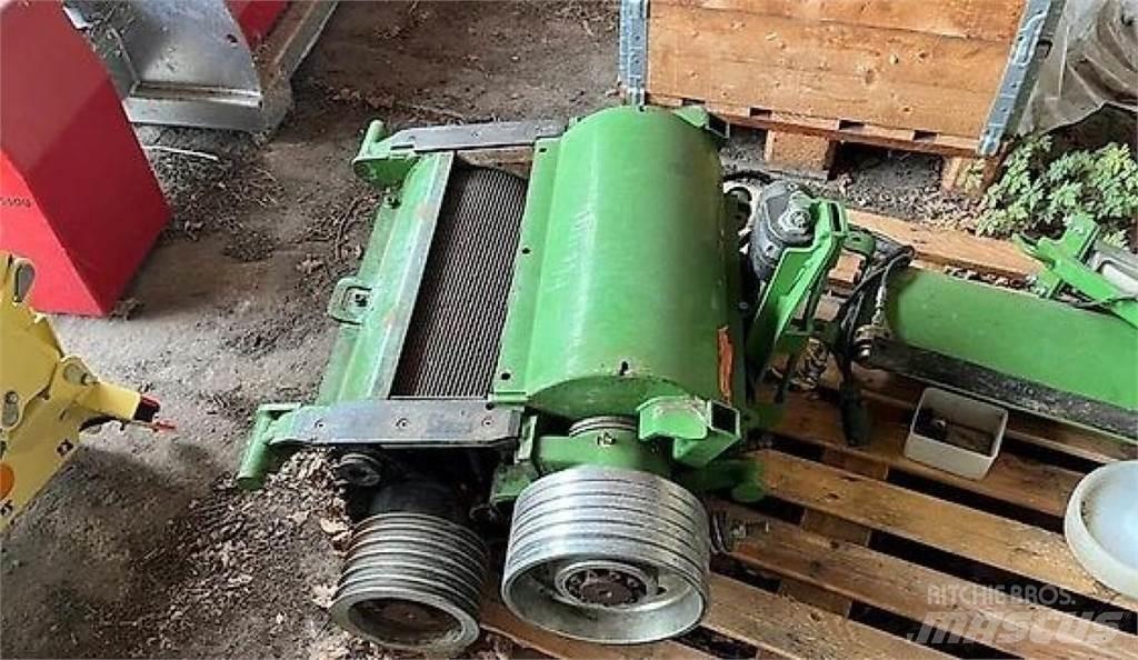 Krone Big X 630 自走式フォレージハーベスター