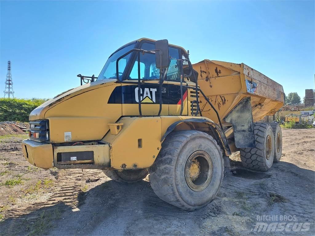 CAT 730 キャブ付きシャーシ