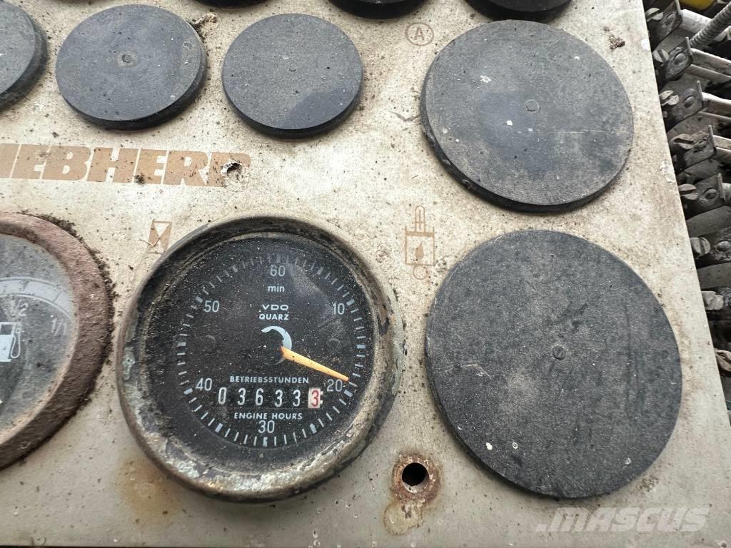 Liebherr R621 B クローラーローダー