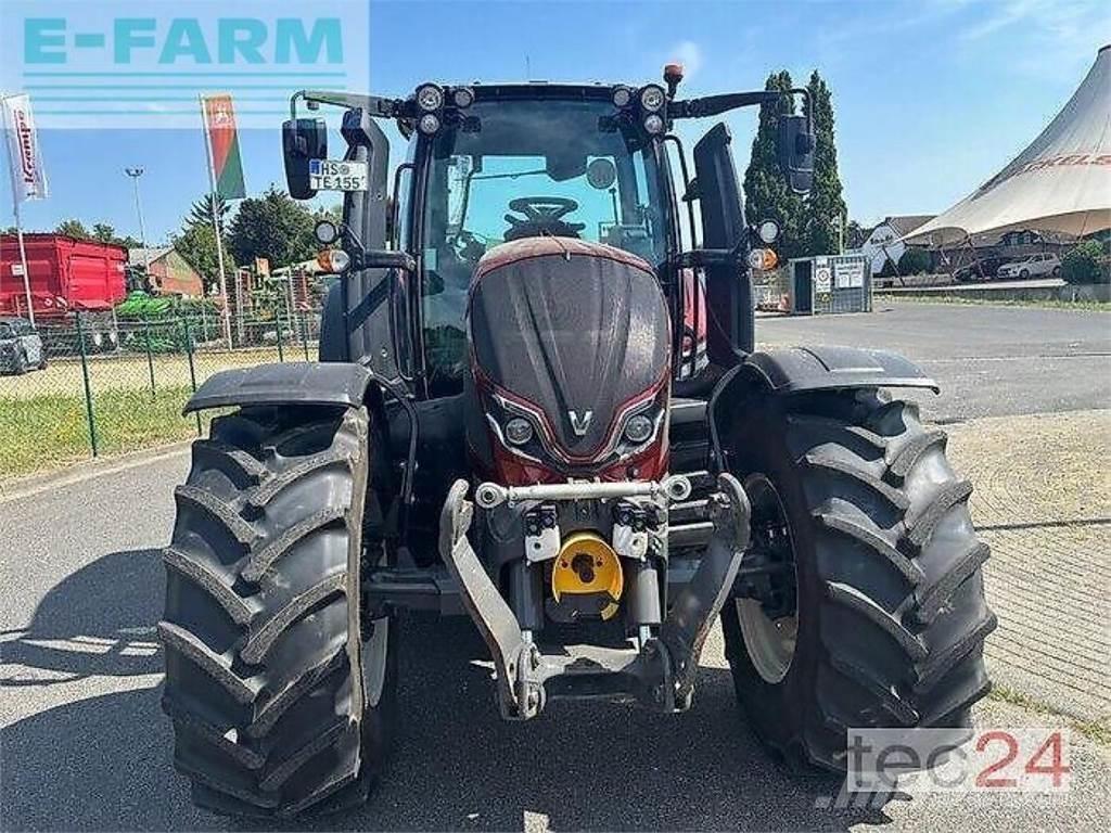 Valtra n 155 ed トラクター