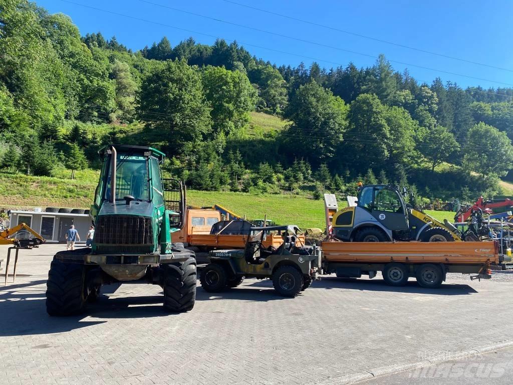 John Deere 1110 フォワーダー