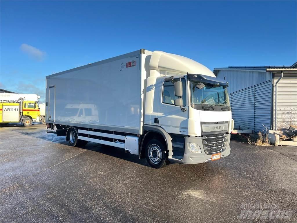 DAF CF 300 FA 4X2 ボックスボディー、ウイング、箱車
