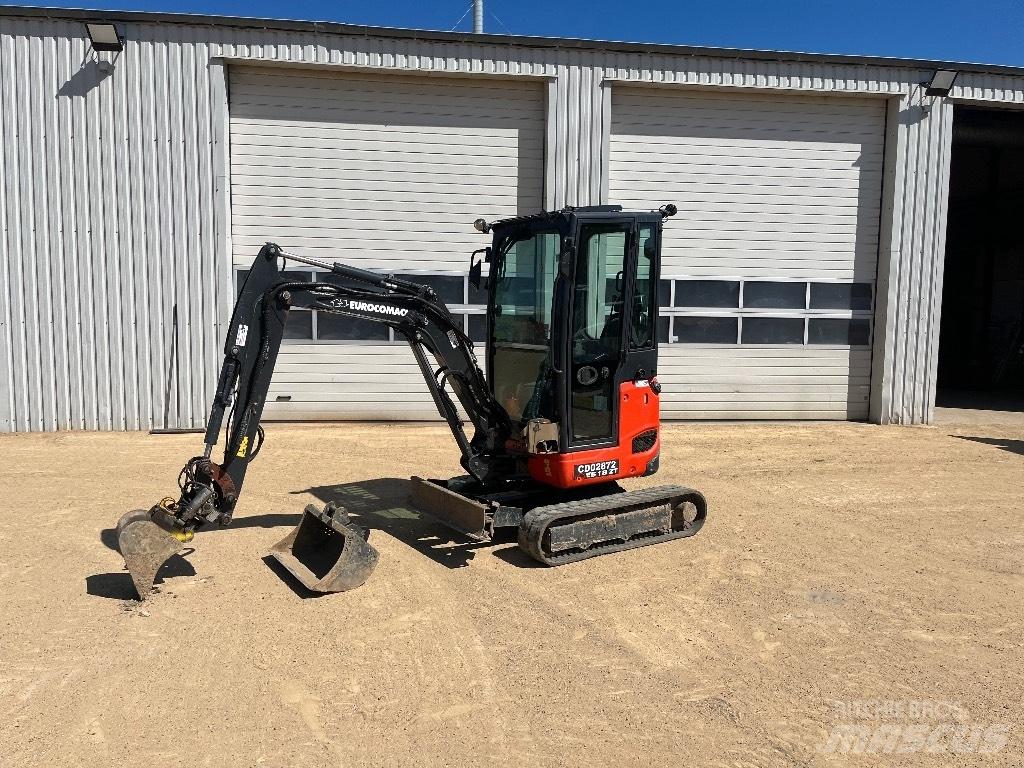 Eurocomach 18 ZT ミニ油圧ショベル 7t以下（ミニユンボ・ミニディガー）