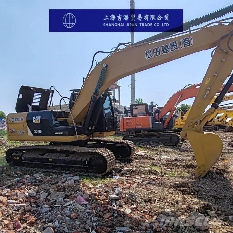 CAT 320 D 大型油圧ショベル12t以上（パワーショベル・ユンボ）