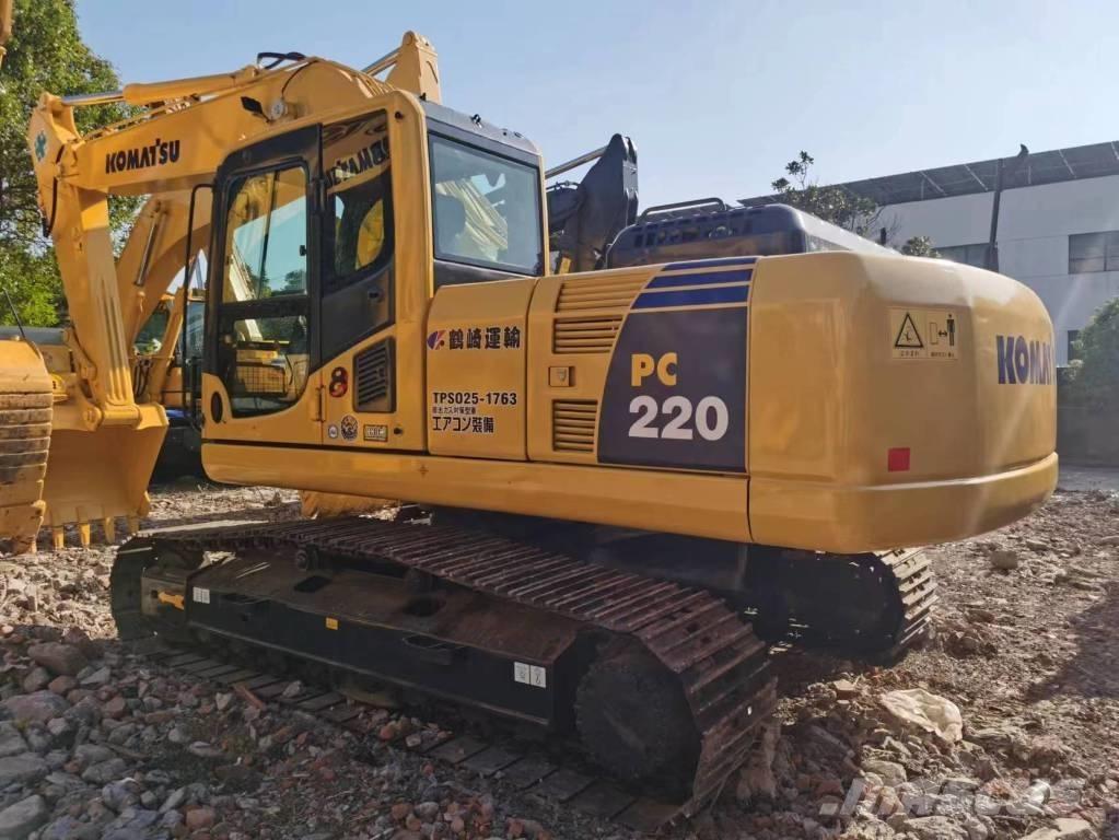 Komatsu PC 220-8 大型油圧ショベル12t以上（パワーショベル・ユンボ）