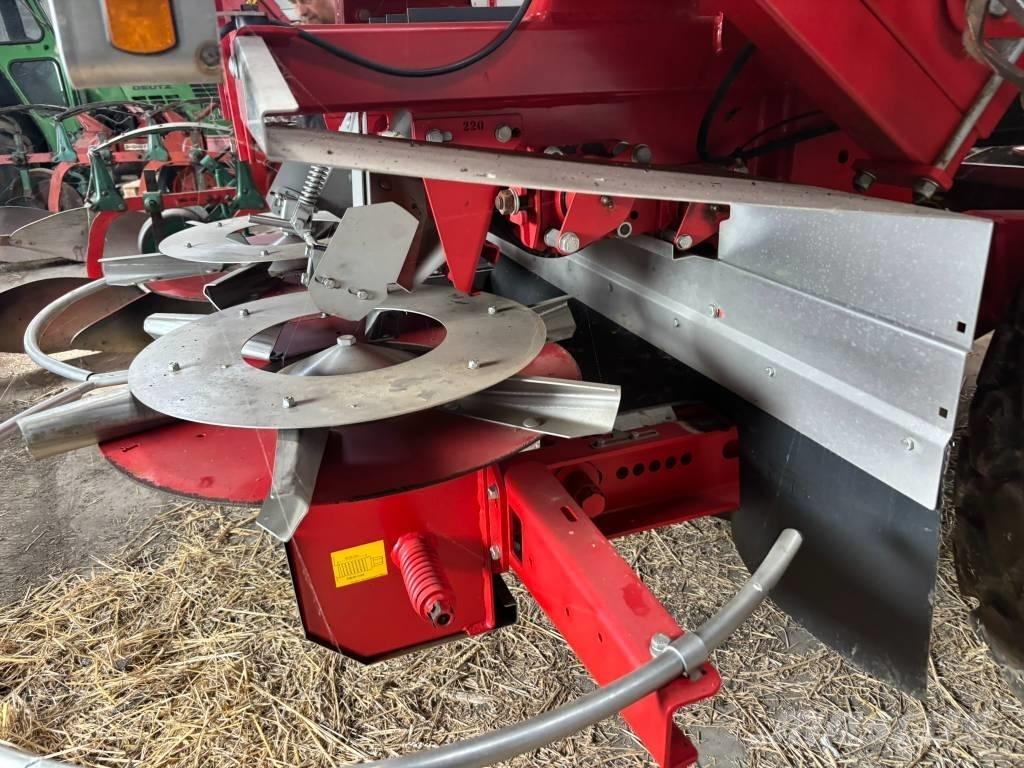 Bredal K 65 ミネラル散布機