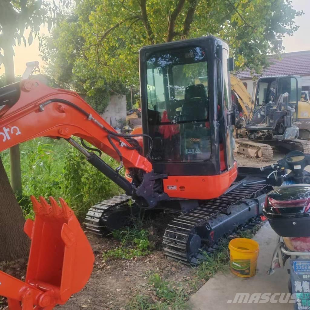Kubota U 35 ミニ油圧ショベル 7t以下（ミニユンボ・ミニディガー）