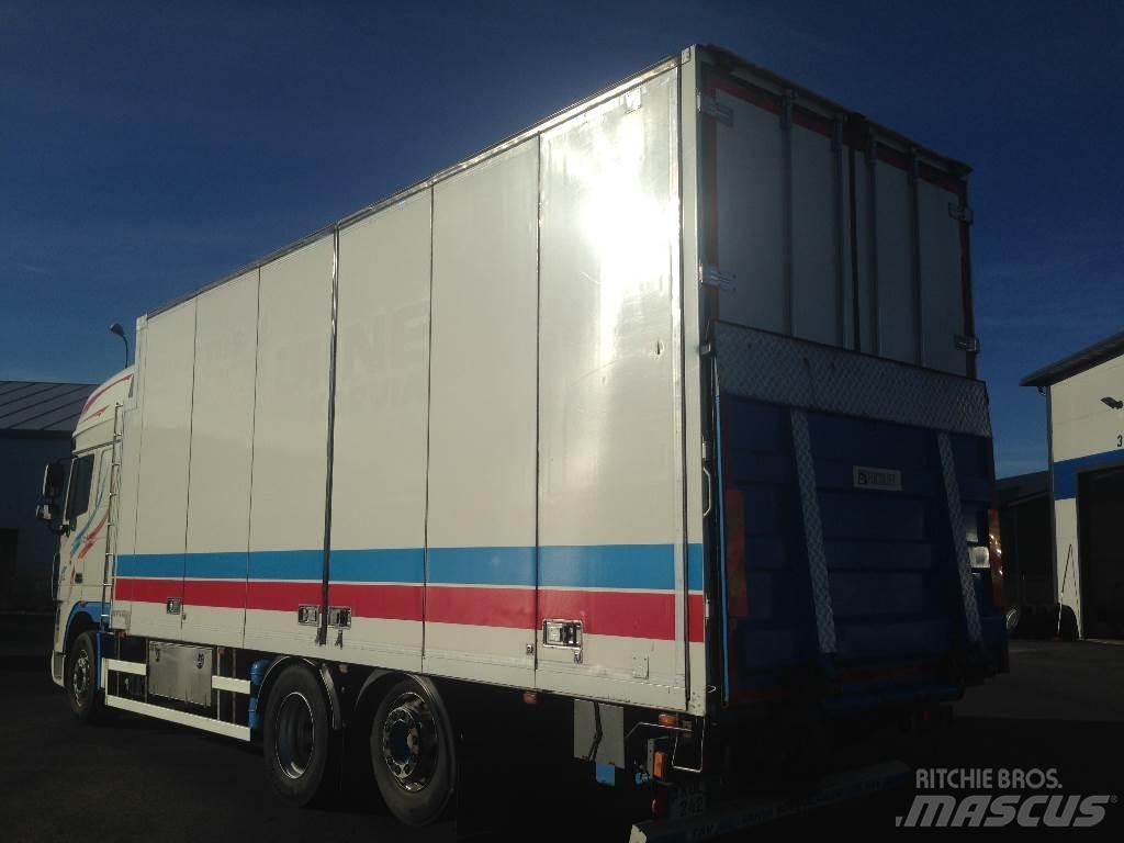 DAF XF105.510 6x2/48 ボックスボディー、ウイング、箱車