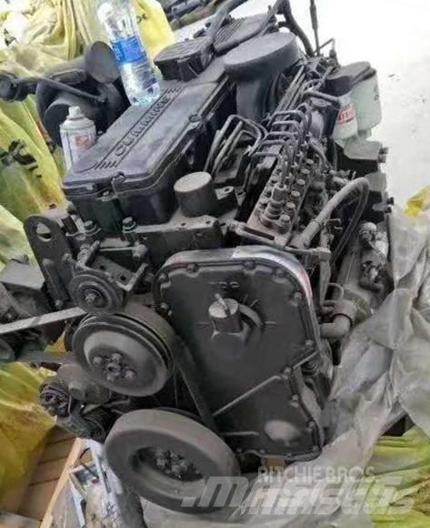 Cummins L360-20 エンジン