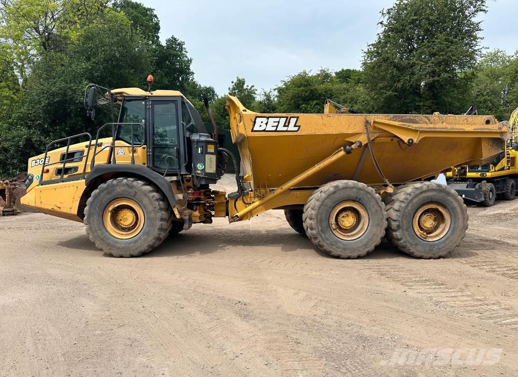 Bell B 30 E アーティキュレート式ダンプトラック