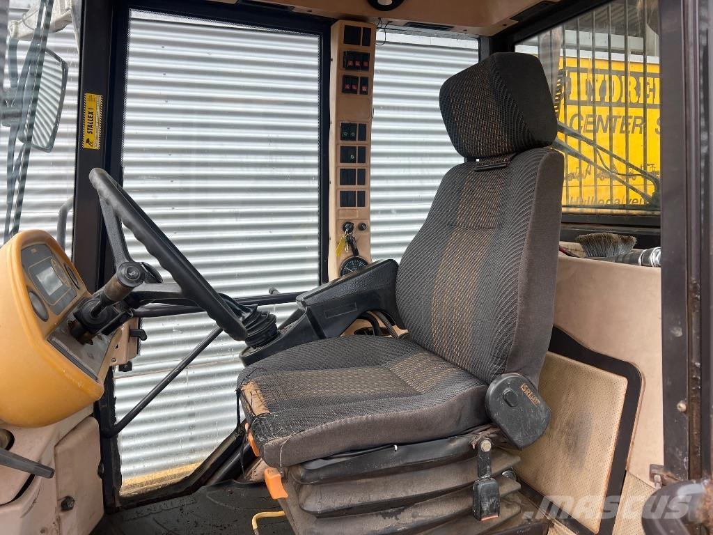 Hydrema 912 C アーティキュレート式ダンプトラック