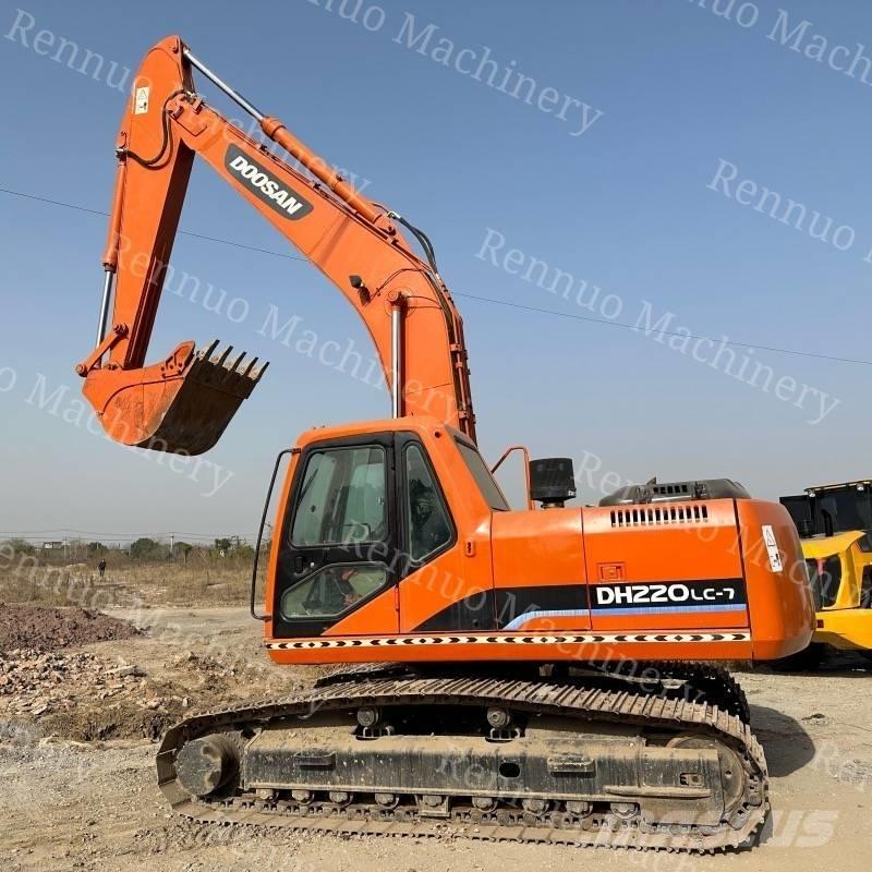 Doosan DH220LC-7 大型油圧ショベル12t以上（パワーショベル・ユンボ）
