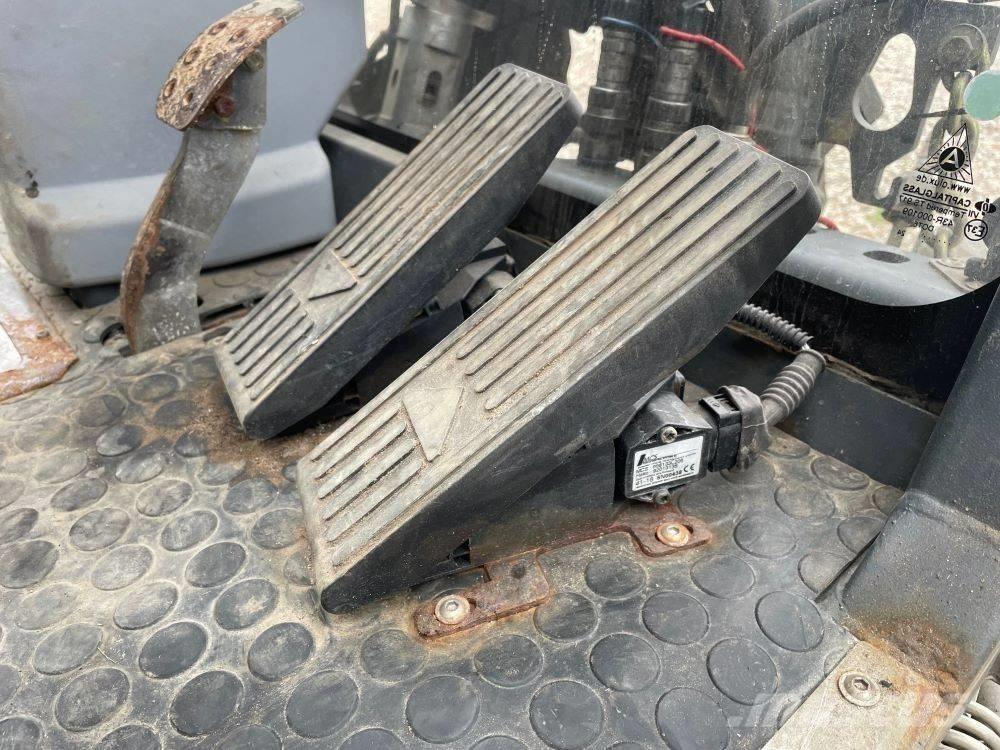 Hako Citymaster 1600 路面清掃機