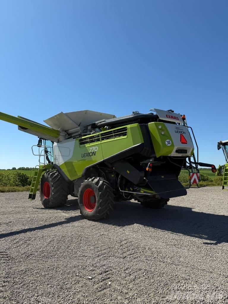 CLAAS 770 コンバイン