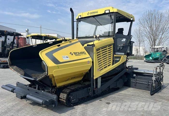 Bomag BF 600C-2 アスファルトフィニッシャ