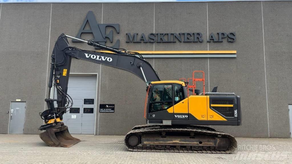 Volvo EC250EL 大型油圧ショベル12t以上（パワーショベル・ユンボ）
