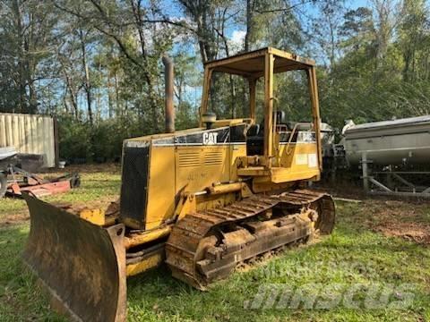 CAT D 4 C ブルドーザー