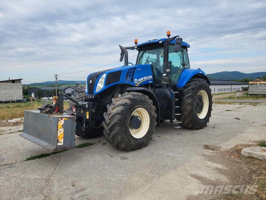 New Holland T 8.410 トラクター